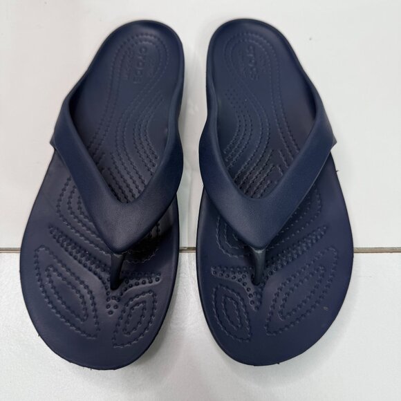 Crocs Kadee II Womens Size 8 Navy Slip on Thong Flip Flops Comfort Footbed - Picture 1 of 8